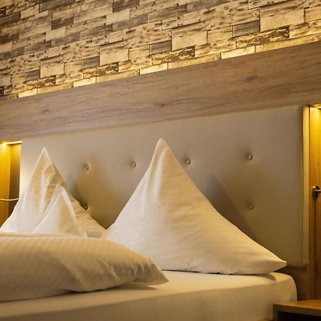 Land-Gut-Hotel Raeuber Lippoldskrug Alfeld  Luaran gambar