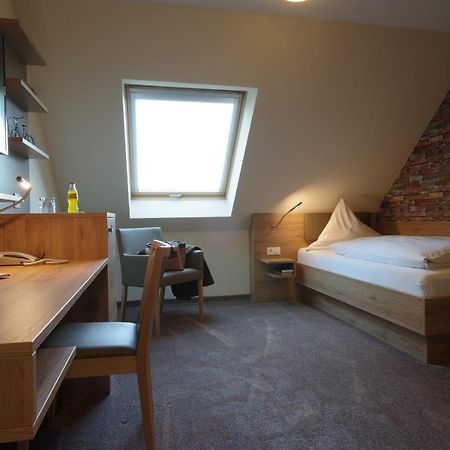 Land-Gut-Hotel Raeuber Lippoldskrug Alfeld  Luaran gambar
